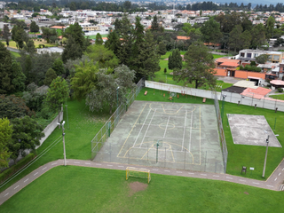 Foto 14 de Venta Casa Tipo Hacienda-Diseño Único y Amplias Áreas Verdes