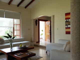 Foto 3 de Venta Casa Tipo Hacienda-Diseño Único y Amplias Áreas Verdes