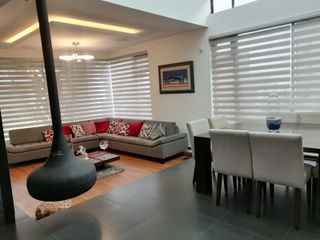 Foto 4 de VENTA DE CASA EN NAYON