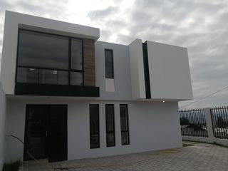 Foto 43 de HERMOSA CASA EN VENTA POR ESTRENAR EN ATAHUALPA AMBATO