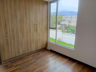 Foto 4 de HERMOSA CASA EN VENTA. SECTOR NORTE DE AMBATO