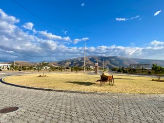 Foto 4 de Terreno de 800 m2 de venta en Tabacundo (Urb. Hacienda La Pradera)