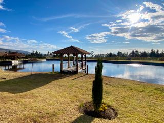 Foto 32 de Terreno de 800 m2 de venta en Tabacundo (Urb. Hacienda La Pradera)