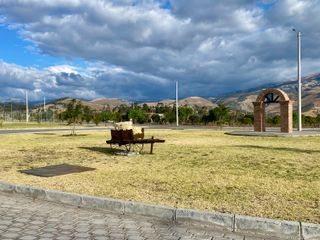 Foto 30 de Terreno de 800 m2 de venta en Tabacundo (Urb. Hacienda La Pradera)
