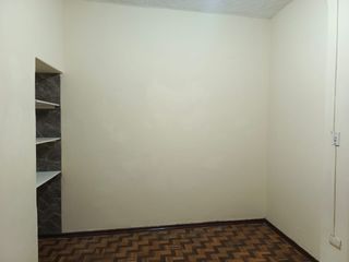 Foto 5 de LOCAL EN RENTA EN EL CENTRO DE AMBATO