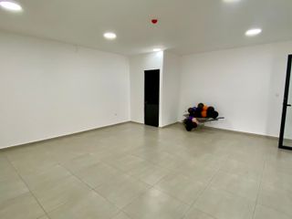 Foto 7 de Locales comerciales de ReNtA en Tabacundo (5 locales en una plaza comercial)