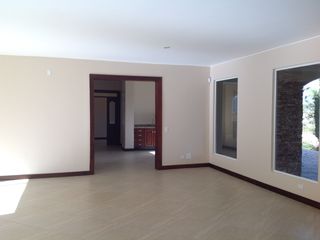 Foto 29 de Renta casa de 4 dormitorios en Tanda -  Nayón