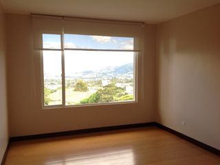 Foto 42 de Renta casa de 4 dormitorios en Tanda -  Nayón