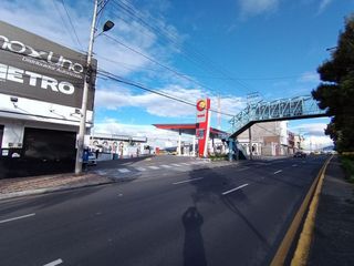 Foto 5 de GASOLINERA EN VENTA Y PLAZA COMERCIAL EN AMBATO