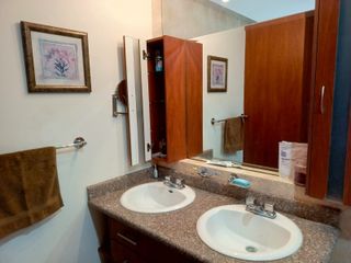 Foto 20 de DEPARTAMENTO EN RENTA EN MIRAFLORES. AMBATO