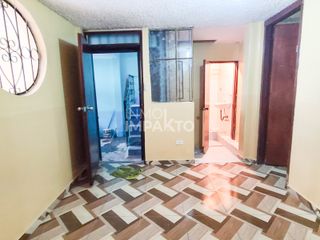 Foto 8 de Casa en Venta Solanda Mercado Mayorista