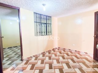 Foto 10 de Casa en Venta Solanda Mercado Mayorista