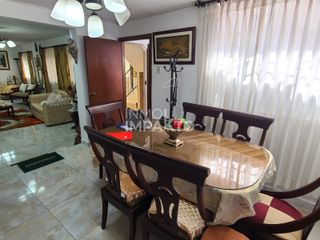 Foto 15 de Casa Rentera en Venta 5 Esquinas Sur de Quito