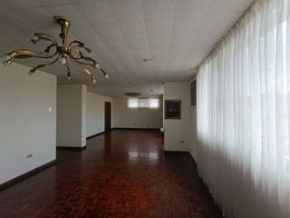 Foto 4 de Departamento en  alquiler en Urdesa Central GabR