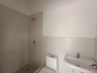 Foto 5 de Suite en alquiler en Los Ceibos, calle Primera  GabR