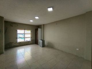 Foto 3 de Suite en alquiler en Los Ceibos, calle Primera  GabR