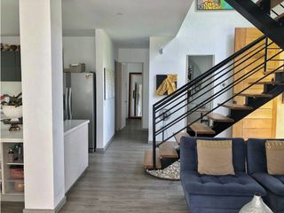 Foto 10 de Maat vende Casa campestre - La Vega 600 M2 $1.200Millones