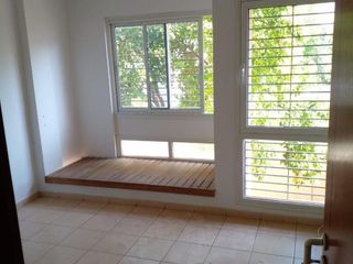 Foto 5 de Departamento 2 plantas - 2 dorm - Dean Funes al 2000-Alberdi