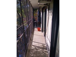 Foto 8 de VENTA BELGRANO 4 AMBIENTES PISO 4 AL FRENTE BALCÓN CORRIDO  ESCRITORIO COCHERA DEPENDENCIA   SE ESCUCHAN OFERTAS  VENTA X VIAJE
