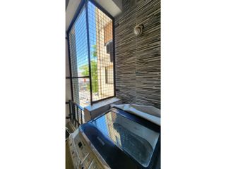 Foto 22 de VENTA BELGRANO 4 AMBIENTES PISO 4 AL FRENTE BALCÓN CORRIDO  ESCRITORIO COCHERA DEPENDENCIA   SE ESCUCHAN OFERTAS  VENTA X VIAJE