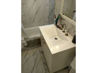 Foto 31 de VENTA BELGRANO 4 AMBIENTES PISO 4 AL FRENTE BALCÓN CORRIDO  ESCRITORIO COCHERA DEPENDENCIA   SE ESCUCHAN OFERTAS  VENTA X VIAJE