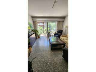 Foto 21 de VENTA BELGRANO 4 AMBIENTES PISO 4 AL FRENTE BALCÓN CORRIDO  ESCRITORIO COCHERA DEPENDENCIA   SE ESCUCHAN OFERTAS  VENTA X VIAJE
