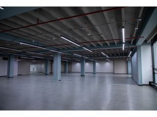 Foto 10 de ARRIENDO OFICINA 688,09 M2 EN CENTRO EMPRESARIAL AV DORADO, BOGOTA D.C