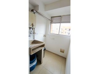 Foto 8 de SE VENDE APARTAMENTO EN AV SUR