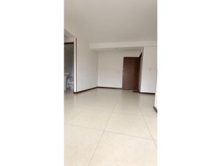 Foto 3 de SE VENDE APARTAMENTO EN AV SUR