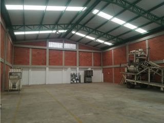 Foto 1 de BODEGA EN PARQUE EMPRESARIAL