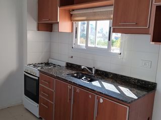 Foto 7 de Semipiso de dos ambientes con balcón al frente y baulera