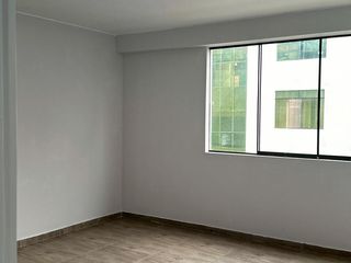 Foto 11 de venta de Departamento en Breña
