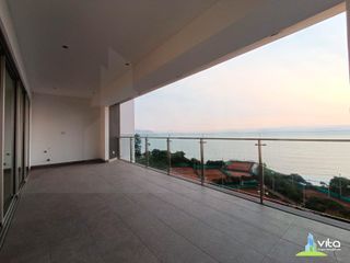 Foto 14 de Se Vende departamento frente al Mar en Miraflores – 318 m² | 4 Dormitorios + 2 Cocheras