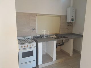 Foto 5 de Venta - Casa de 1 Dormitorio en Cervantes - C089