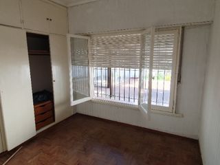 Foto 4 de Casa - Chalet en Alquiler en Villa Primera