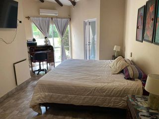 Foto 11 de Casa en venta de 4 dormitorios c/ cochera en Los Perales