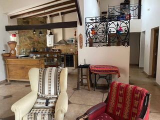 Foto 6 de Casa en venta de 4 dormitorios c/ cochera en Los Perales