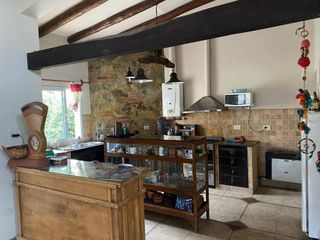 Foto 7 de Casa en venta de 4 dormitorios c/ cochera en Los Perales