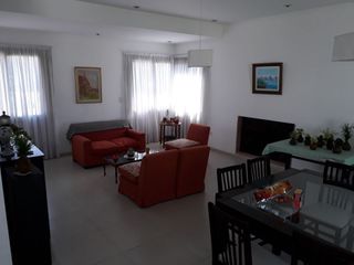 Foto 3 de CASA 3 HABITACIONES EN BARRIO RINCÓN DE ARAOZ