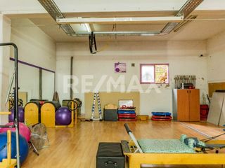 Foto 5 de CASA  Y SALÓN COMERCIAL EN VENTA
