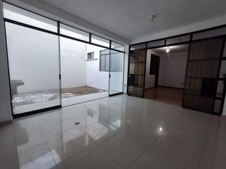 Foto 10 de Departamento en  primer piso de 160 m2 !!!