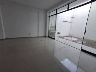 Foto 9 de Departamento en  primer piso de 160 m2 !!!