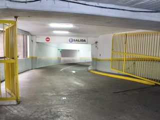 Foto 10 de VENTA Cochera Fija y Cubierta en Balvanera