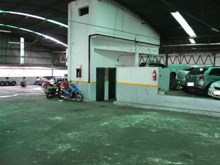 Foto 8 de VENTA Cochera Fija y Cubierta en Balvanera