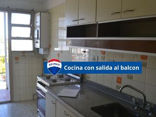 Foto 8 de VENTA 2 Amb - Boedo - Balcón al Frente