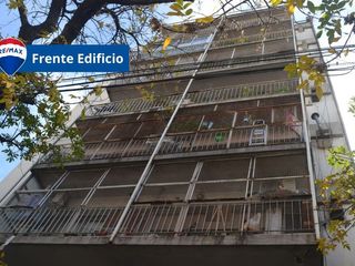 Foto 11 de VENTA 2 Amb - Boedo - Balcón al Frente