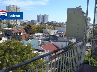 Foto 1 de VENTA 2 Amb - Boedo - Balcón al Frente