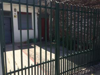 Foto 3 de CASA SOBRE LOTE PROPIO  IDEAL DOS FAMILIAS