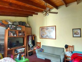 Foto 14 de VENTA CASA PIRAN 6200 VILLA URQUIZA LOTE 360M2