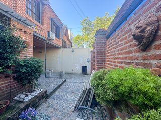 Foto 5 de Venta Casa 6 amb c/Cochera en el corazón de Devoto